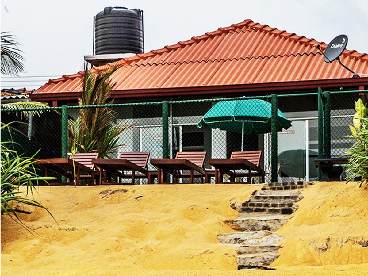 Randiya Beach Villa Galle Esterno foto